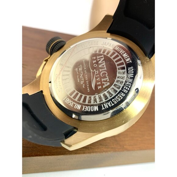 Invicta Men's Watch 35661 Pro Diver Quartz Gold Black Green Bezel Rubber Band - Picture 7 of 15